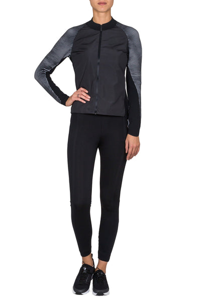 Sportswear Dynamic Reveal - cooder